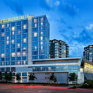 https://the-westin-wall-centre-vancouver-airport.vancouver-hotels-bc.net