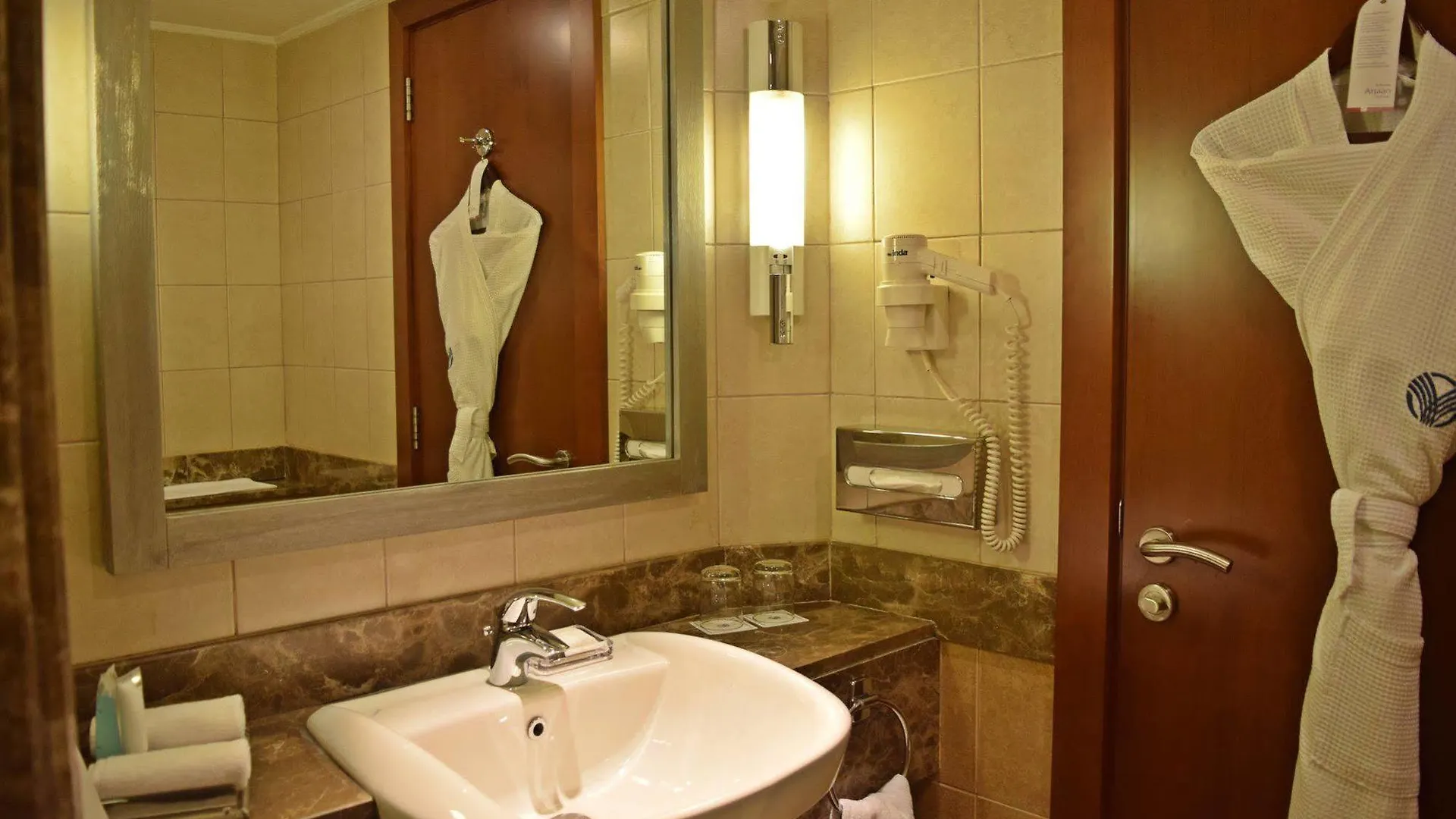 ****  Al Rawda Arjaan By Rotana, Abu Dhabi Aparthotel Förenade Arabemiraten