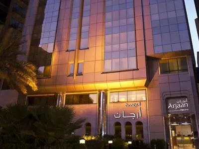Апарт-отель Апарт отель Al Rawda Arjaan By Rotana, Абу-Даби